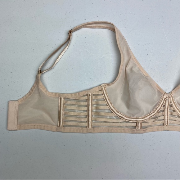 NWOT VS CREM Unlined Mesh Full-coverage Plunge, 32B. *P1034 - Picture 6 of 10